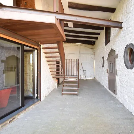 Holiday home Mansion In Near Forest Trails, Cleaning Included Robertville